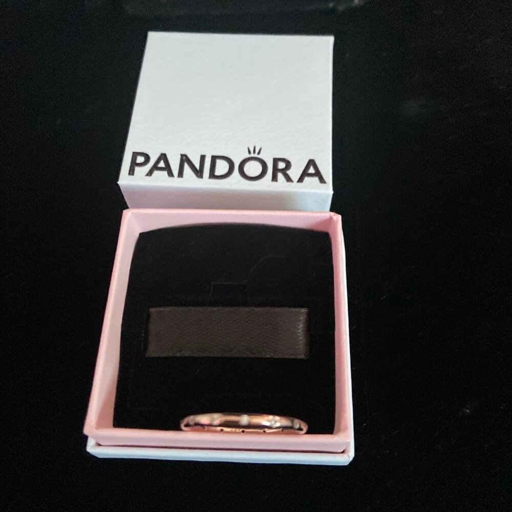 Pandora Ring
